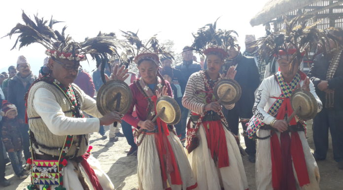 ताप्लेजुंग जिल्लाका यभत्लुंग फावामा येबा हरु