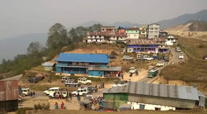 याक्थुंग लाजे ताप्लेजुंग सुकेटार एयार पोर्ट